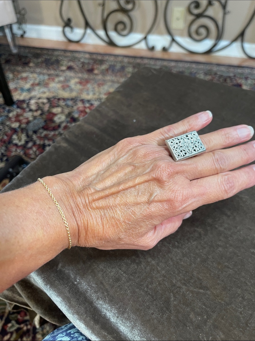 Rectangular Filigree Statement Ring in Sterling Silver 925.